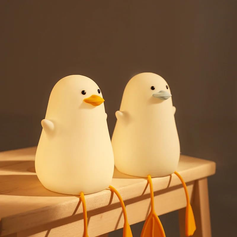 ShopLush Dreamy Duck Lamp
