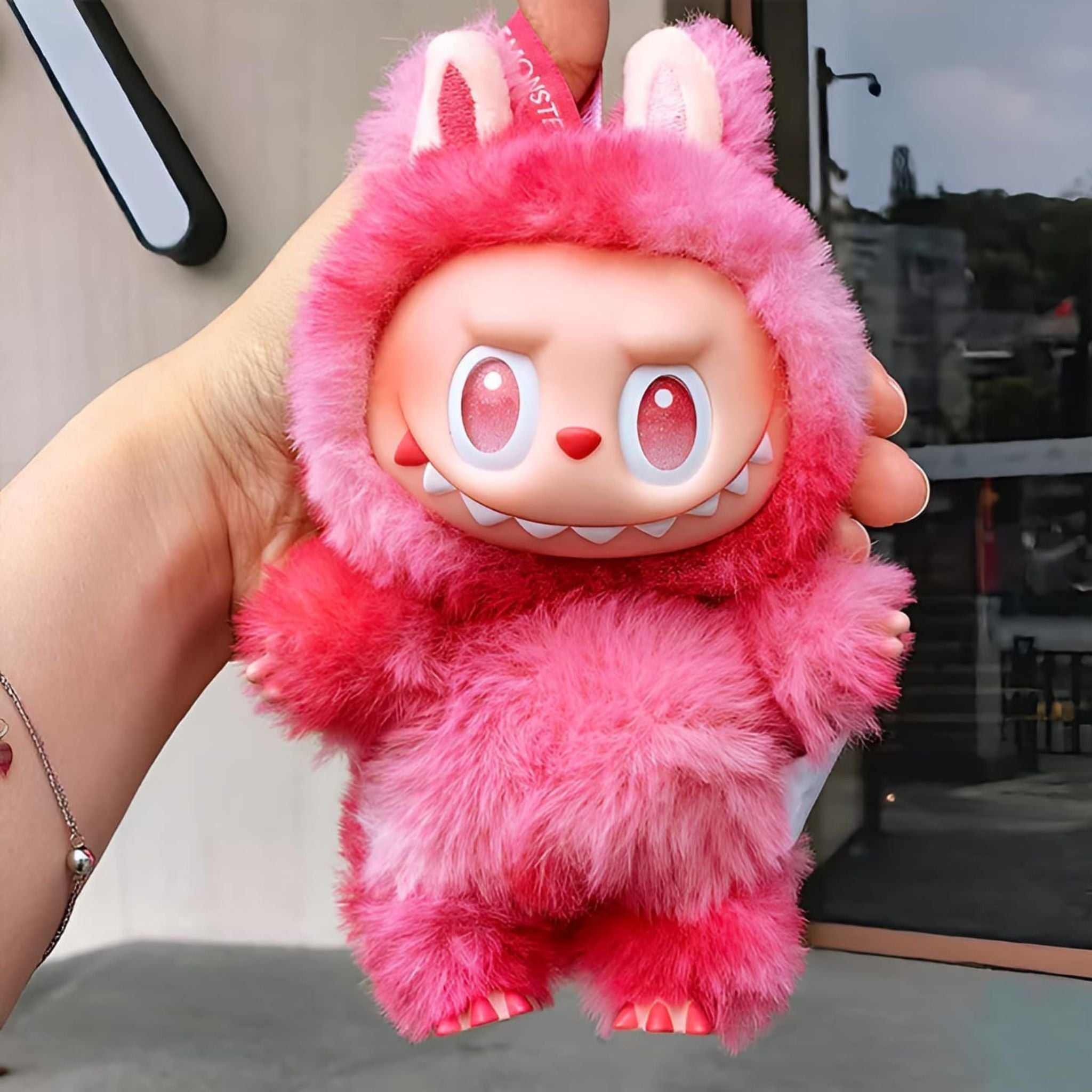 labubu doll